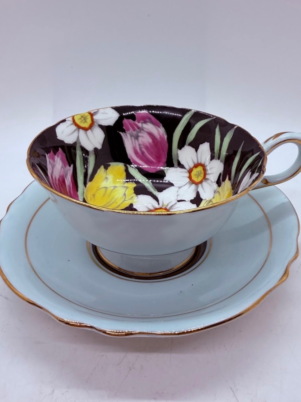 Paragon Blue Tulip Daffodils Tea Cup & Saucer Fine Bone China Warranted Read